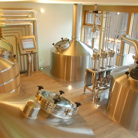 Brauereigasthof Rogg לנצקירש